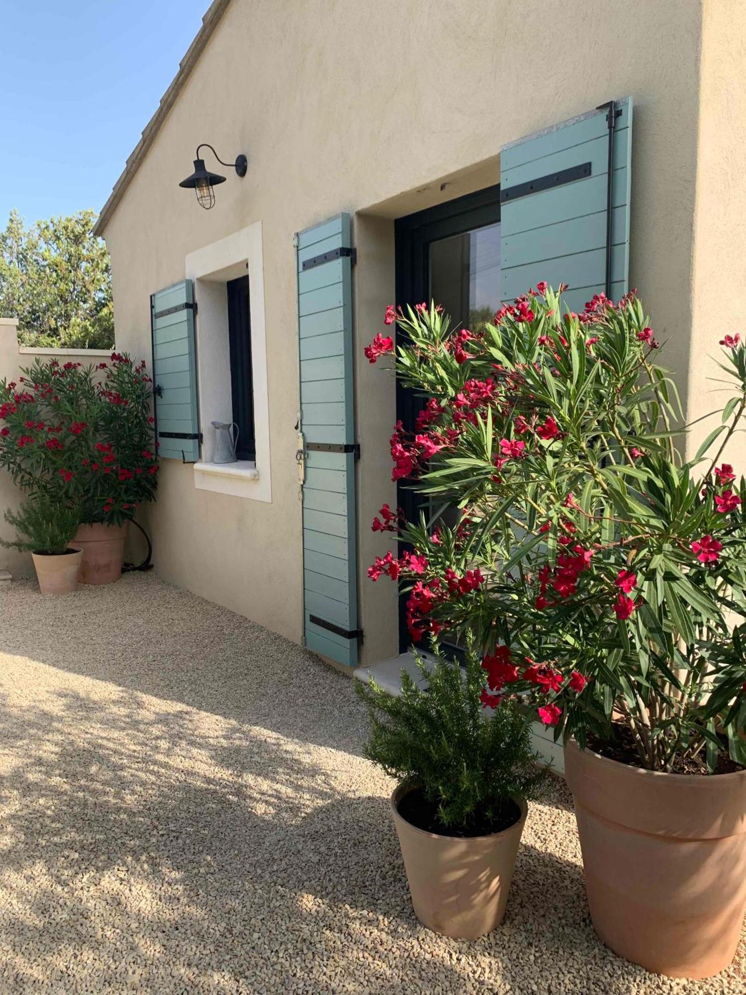 הוילה קוקורון Le Cabanon De Livia Avec Piscine Privee מראה חיצוני תמונה